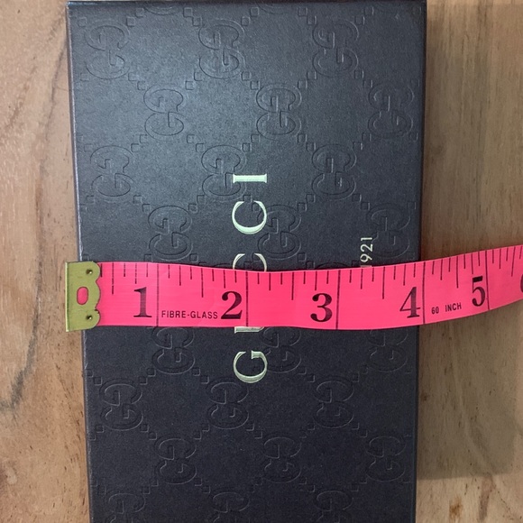 Gucci Small box - Perfect Condition - Picture 3 of 5